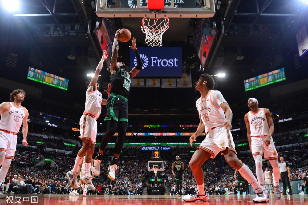 两位队友 两位队友