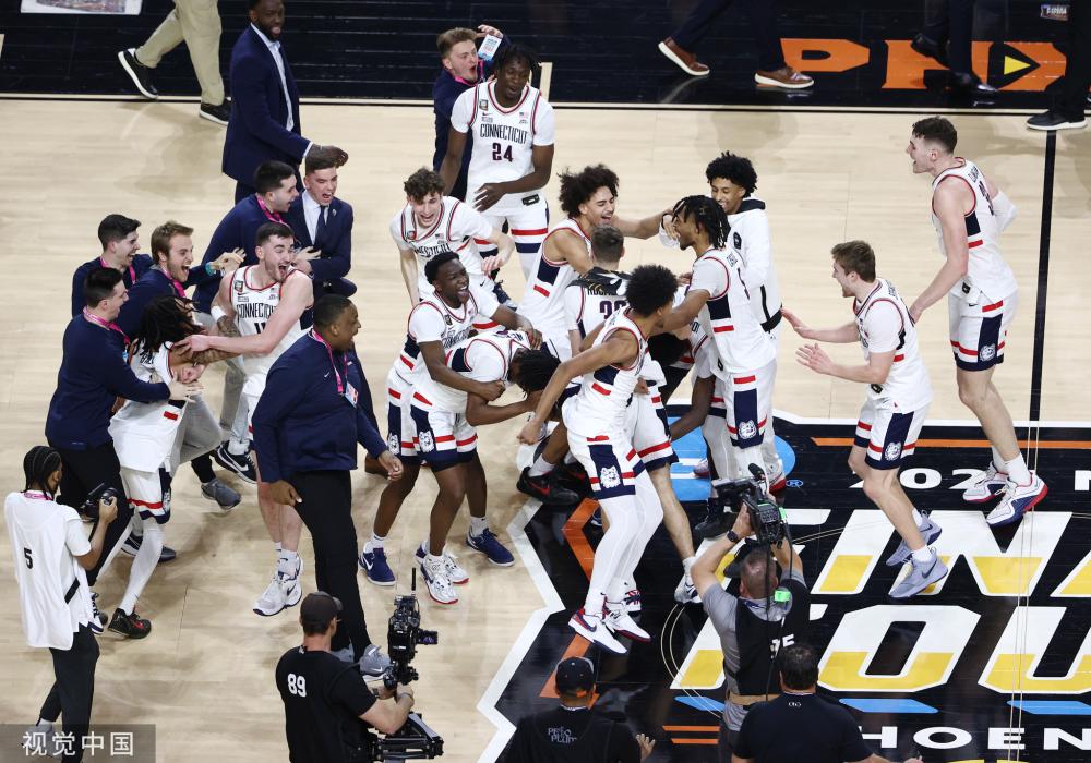 一方面是因 一方面是因