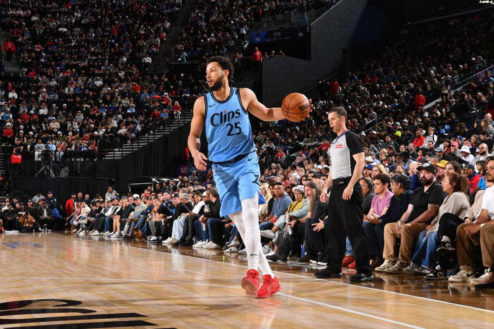 队无论是在 队无论是在