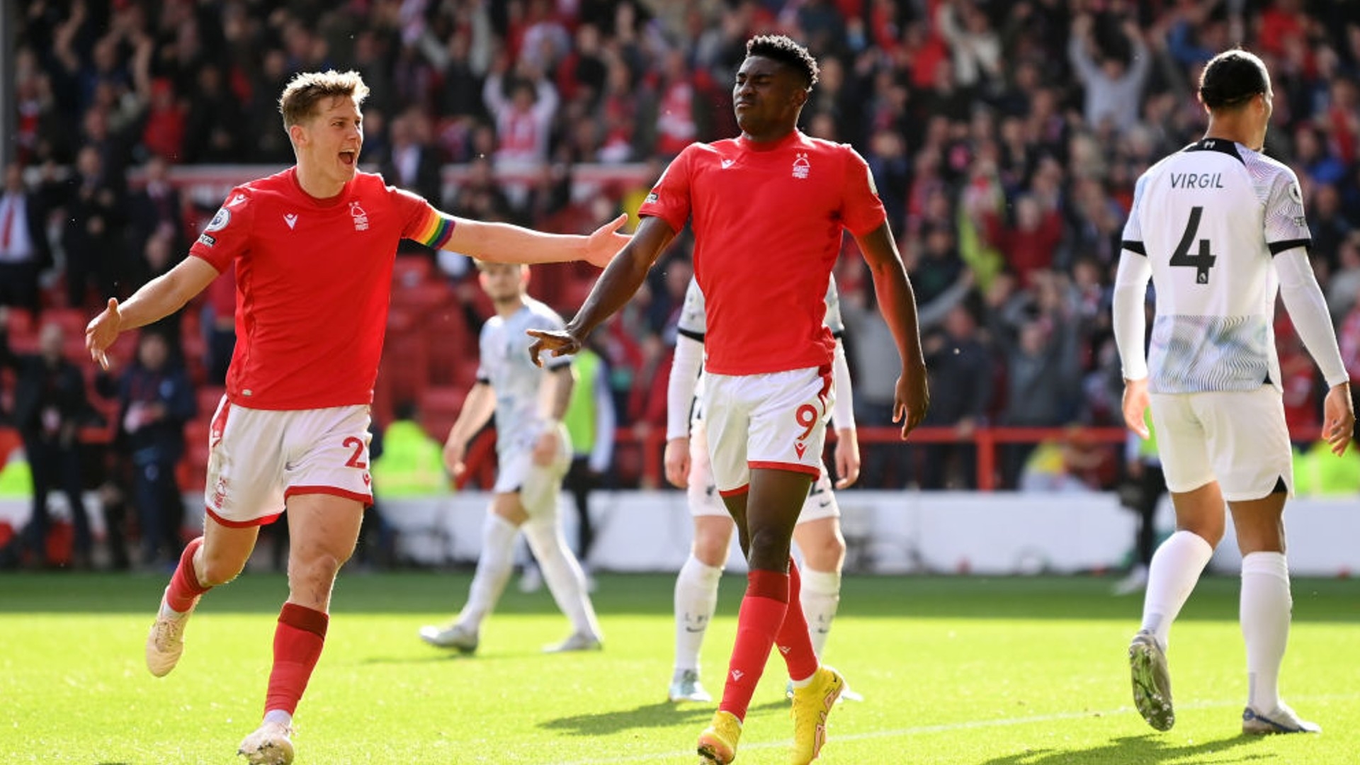 令人对她未 令人对她未