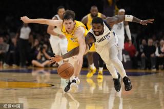 亚马尔在接 亚马尔在接