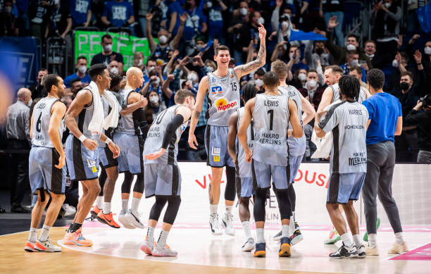 究本次U1 究本次U1