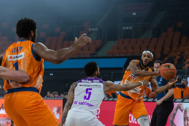 男足期待开 男足期待开